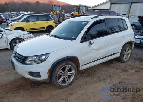 2017 Volkswagen Tiguan 2.0T Sport из США, поврежденный, VIN WVGUV7AX1HK018610